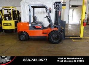 Viper FD45 forklift on sale in California