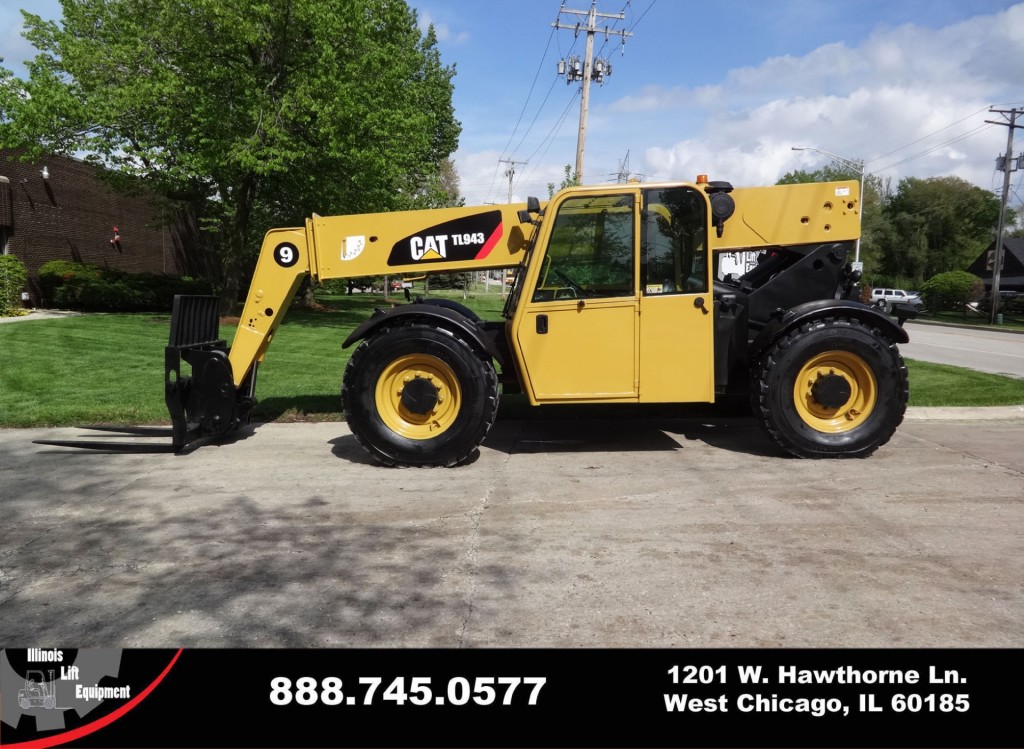 2007 Caterpillar TL643 Telehandler on Sale in California