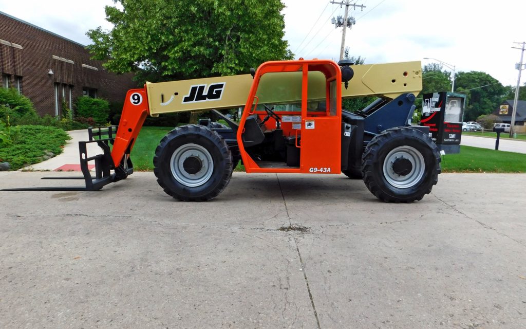  2007 JLG G9-43A Telehandler on Sale in California