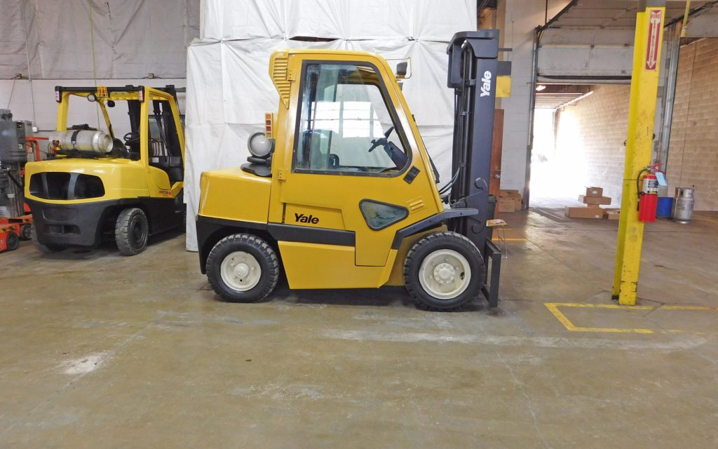  1999 Yale GLP090 Forklift on Sale in California