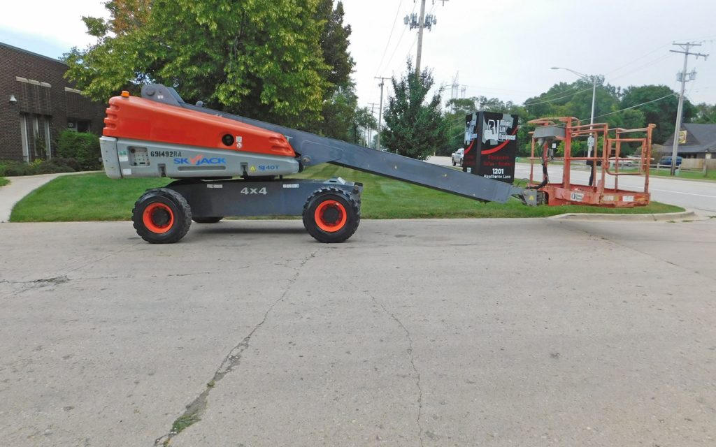  2007 SkyJack SJ40T Boom Lift on Sale in California