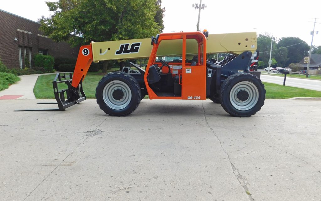  2011 JLG G9-43A Telehandler on Sale in California