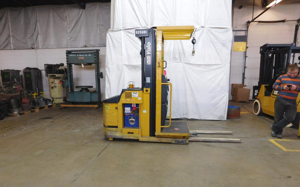  2005 Yale OS030 Order Picker Truck on Sale in California