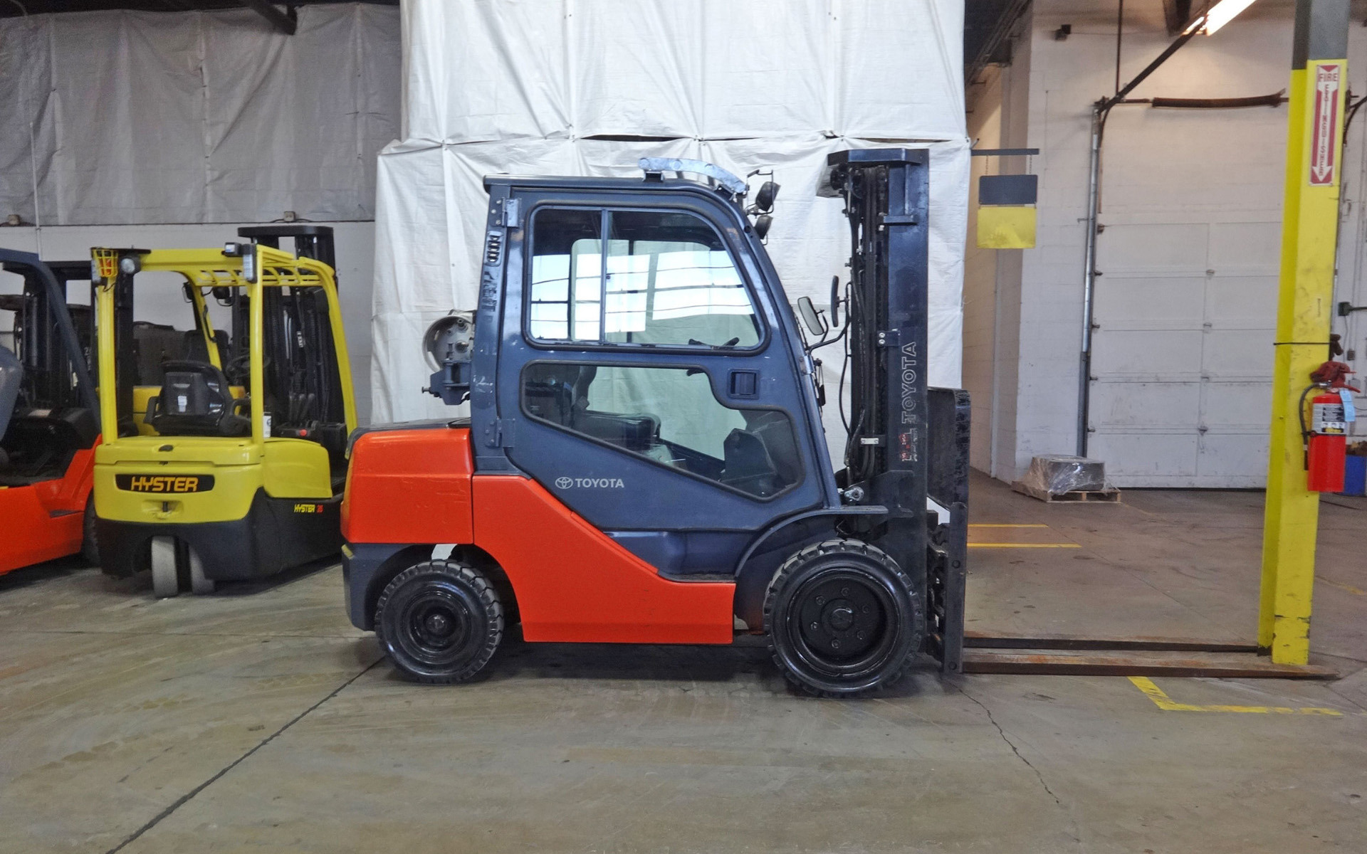 2012 Toyota 8FGU30 Forklift on Sale in California