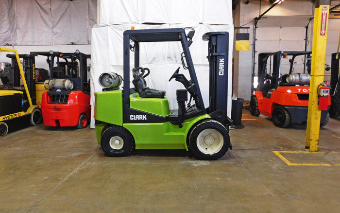 2000 Clark CGP30 Forklift on Sale in California